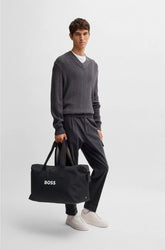 CONTRAST-LOGO HOLDALL WITH DETACHABLE STRAP