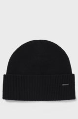 CASHMERE BEANIE HAT WITH LOGO PLAQUE