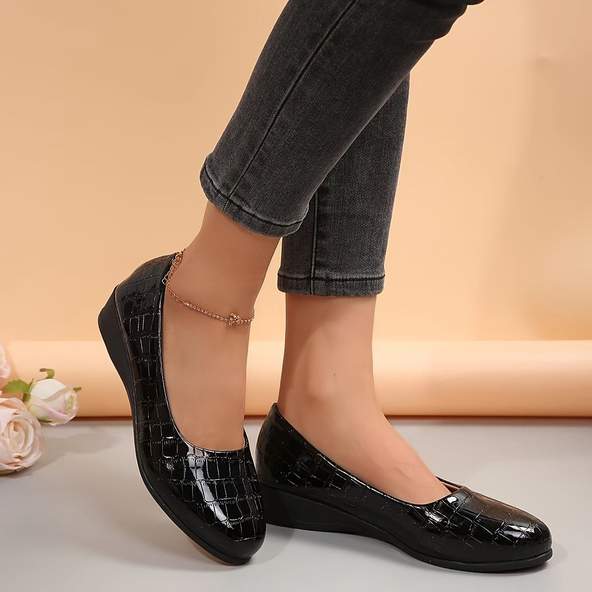 Orthopedic Leather Walking Shoes – Lightweight Anti-Slip Comfort