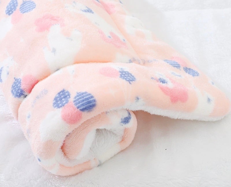 🔥Limited stock available 50% OFF🔥🐾Hot Sale BUY 1 GET 1 FREE🐱2025 New Upgraded Super Cosy Calming Pet Blanket