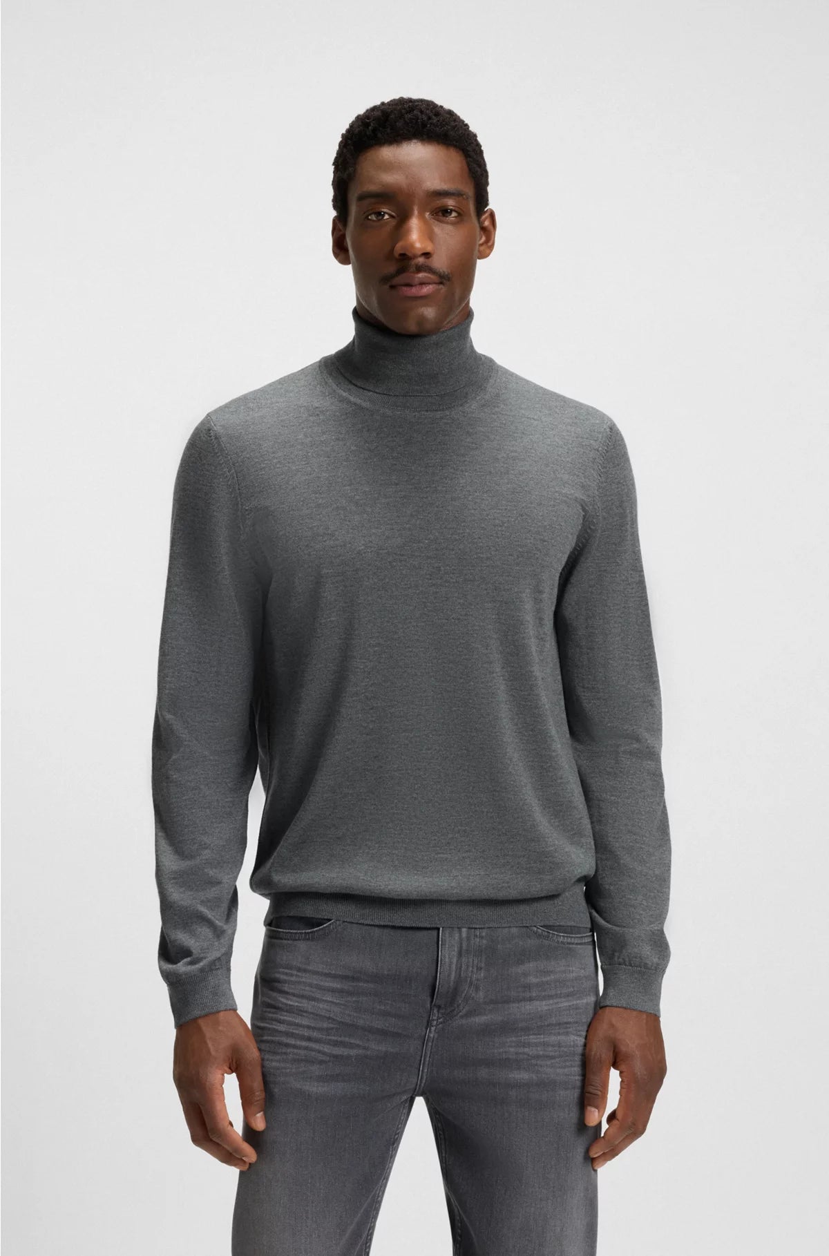 REGULAR-FIT ROLLNECK SWEATER IN MERINO WOOL